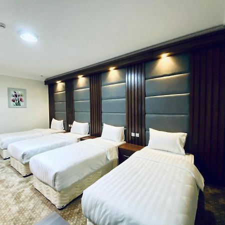 Itlalat Uhud Hotel Medina Bagian luar foto