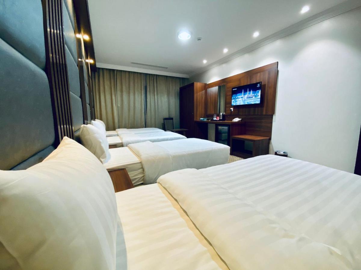 Itlalat Uhud Hotel Medina Bagian luar foto