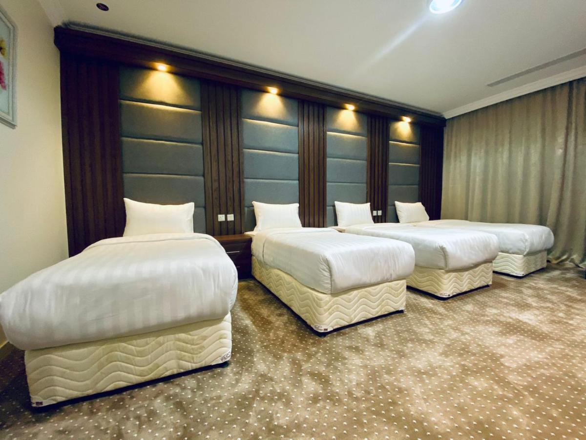 Itlalat Uhud Hotel Medina Bagian luar foto